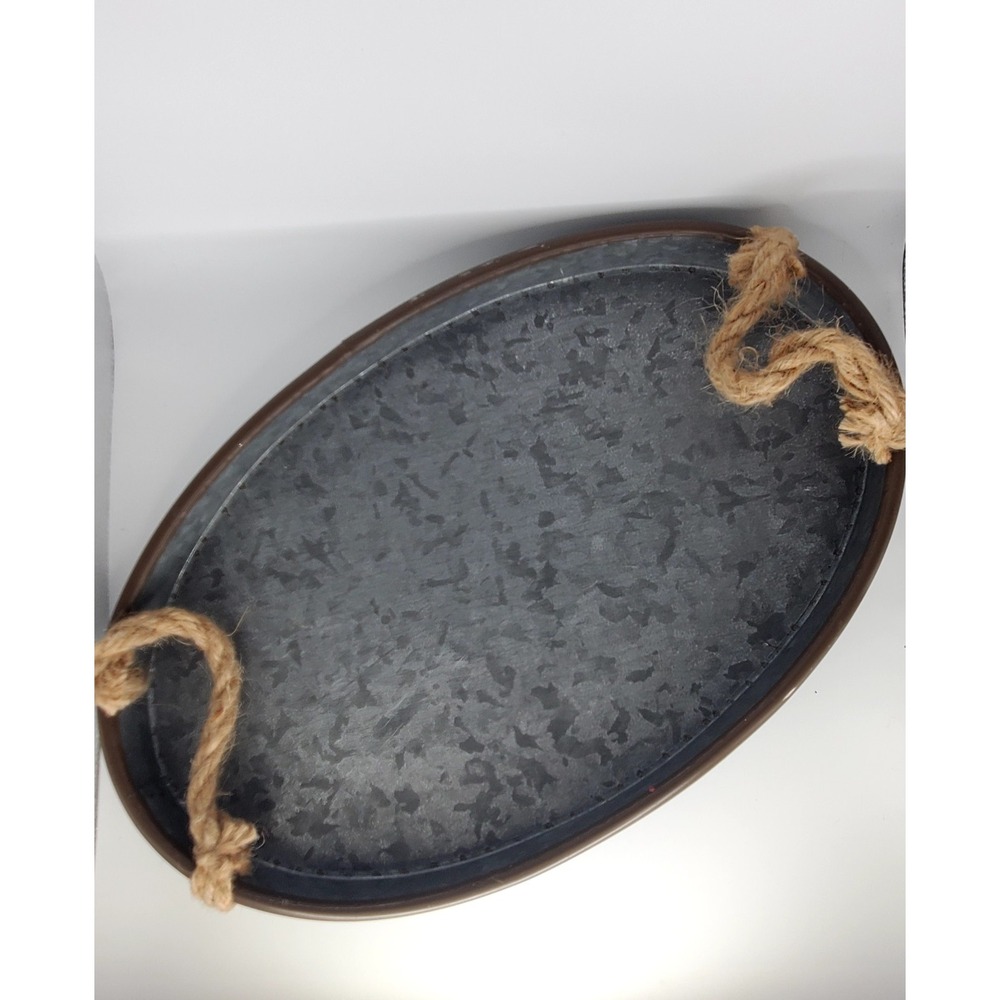 Farm House Style Galvanized Metal Decorative Platter With Grass‎ Rope